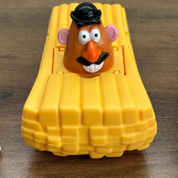 VINTAGE 1998 MR. POTATO HEAD Burger King Toy “Indy Fry Hundred" Speedster Car - Picture 8 of 9